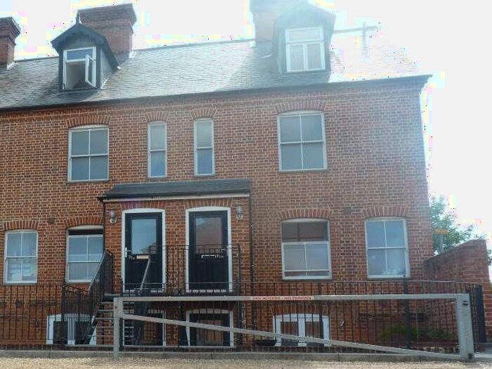 2 Bedroom Flat To Rent In High Street, Haverhill, Suffolk, CB9