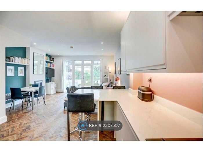 4 Bedroom Terraced House To Rent In The Upper Drive, Hove, BN3