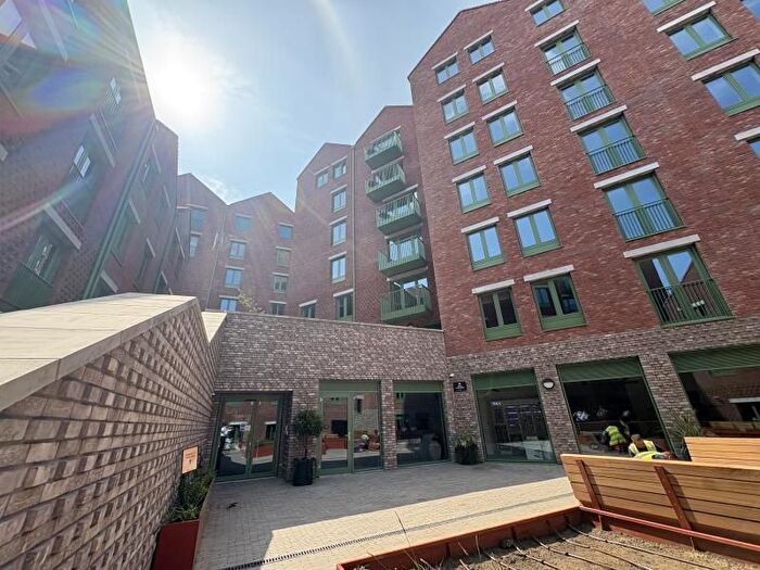 Studio To Rent In Bury Street, Guildford, GU2