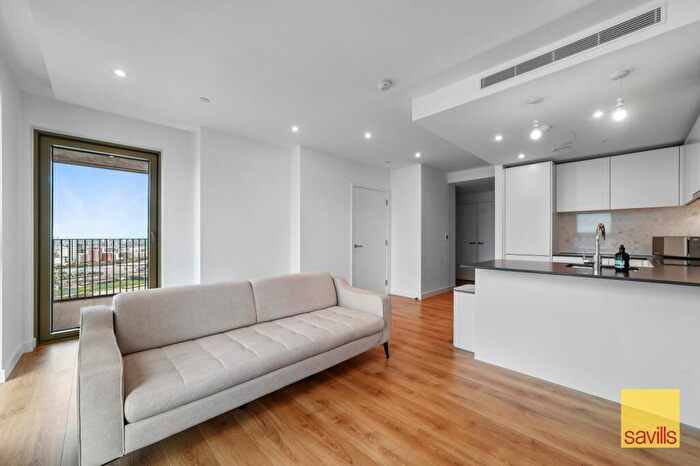 1 Bedroom Apartment For Sale In One Thames Quay, Marsh Wall, Canary Wharf, London, E14