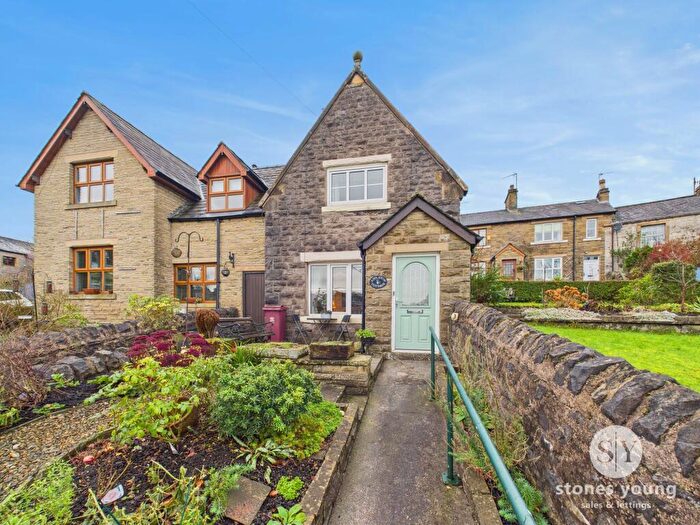 2 Bedroom Cottage For Sale In Crow Trees Brow, Chatburn, BB7