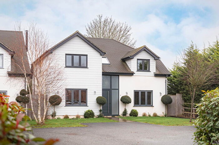 4 Bedroom Detached House For Sale In Beacons Field, Leighton Buzzard, LU7