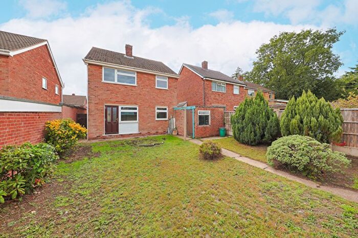 3 Bedroom Detached House For Sale In Ardsley Road, Ashgate, Chesterfield, S40
