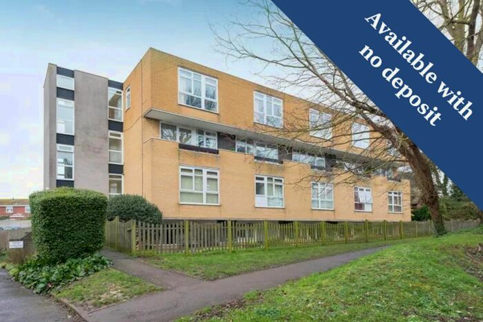 2 Bedroom Flat To Rent In Pegwell Road, Ramsgate, CT11