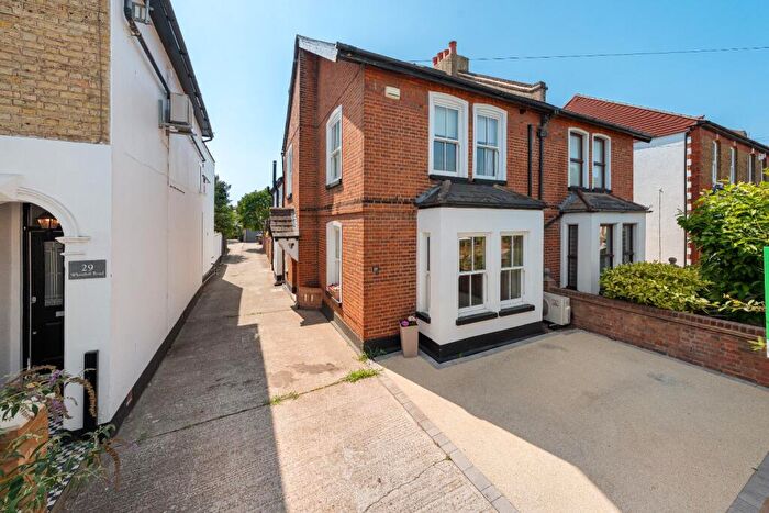 4 Bedroom Semi Detached House For Sale In Whitehill Road, Gravesend, Kent, DA12