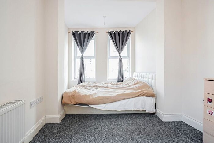 1 Bedroom Maisonette To Rent In Railton Road, London, SE24