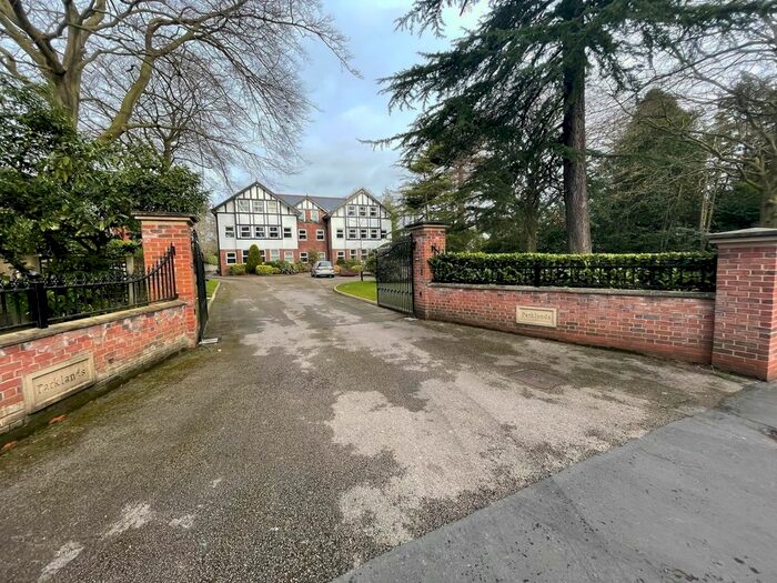 2 Bedroom Flat To Rent In Carrwood Road, Bramhall, Stockport, SK7