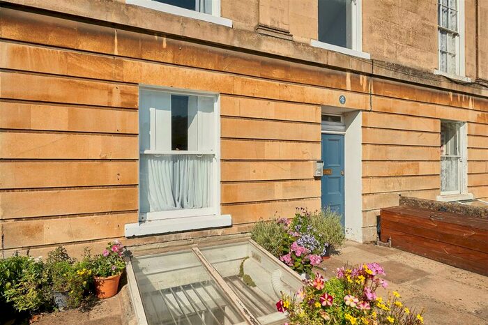 1 Bedroom Flat To Rent In Bloomfield Road, Bath, BA2