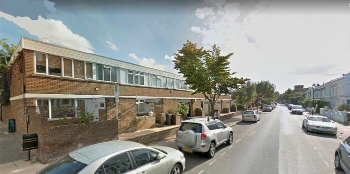 4 Bedroom End Of Terrace House To Rent In Meadow Road, Vauxhall, SW8