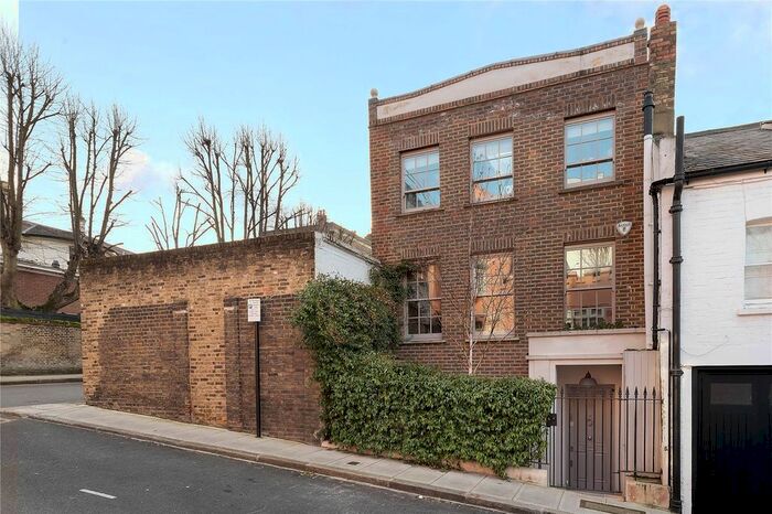 5 Bedroom Detached House To Rent In Hillsleigh Road, Kensington, London, W8