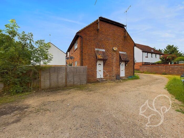 1 Bedroom Terraced House To Rent In Tabor Road, Colchester, CO1