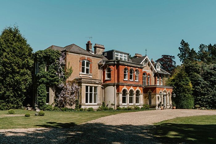 6 Bedroom Semi-detached House For Sale In Down Park West, Crawley Down, West Sussex, RH10