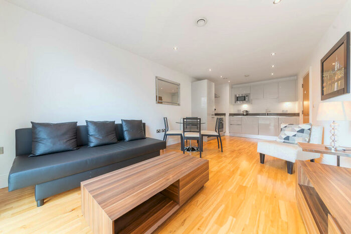 1 Bedroom Apartment To Rent In The Crescent, Seager Place, Deptford, London, SE8