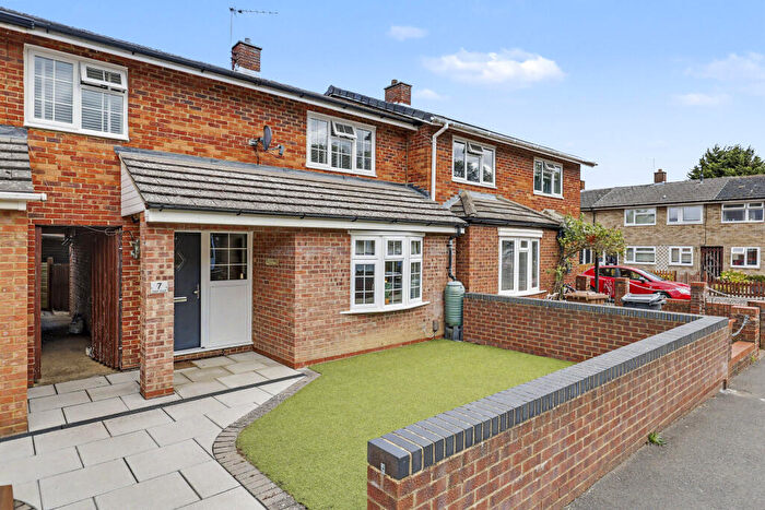 3 Bedroom Terraced House For Sale In Nash Close, Stevenage, Hertfordshire, SG2