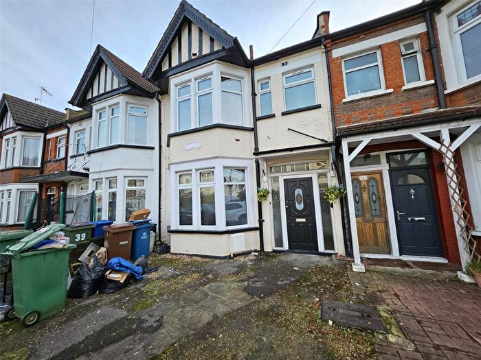 3 Bedroom Terraced House To Rent In Wellesley Road, Harrow, Greater London, HA1
