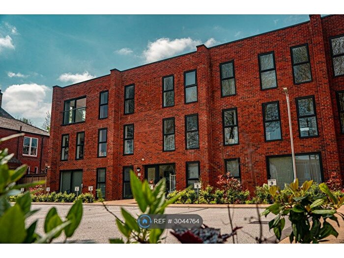 3 Bedroom Flat To Rent In The Ellesmere, Worsley, Manchester, M28
