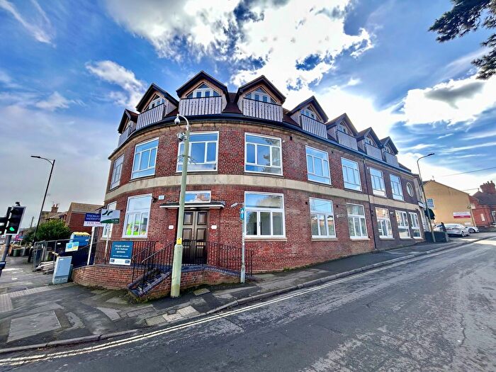 1 Bedroom Flat For Sale In Flat G Mary Kennedy House, Broadway Didcot, OX11