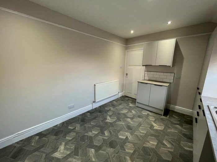 2 Bedroom Flat To Rent In Burton Street, Melton Mowbray, LE13