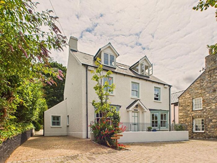 5 Bedroom Detached House For Sale In Llys Y Coed, Feidr Ganol, Newport, SA42