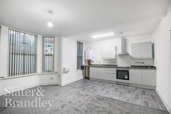 2 Bedroom Flat To Rent In Beech Avenue, New Basford, Nottingham, Nottinghamshire, NG7