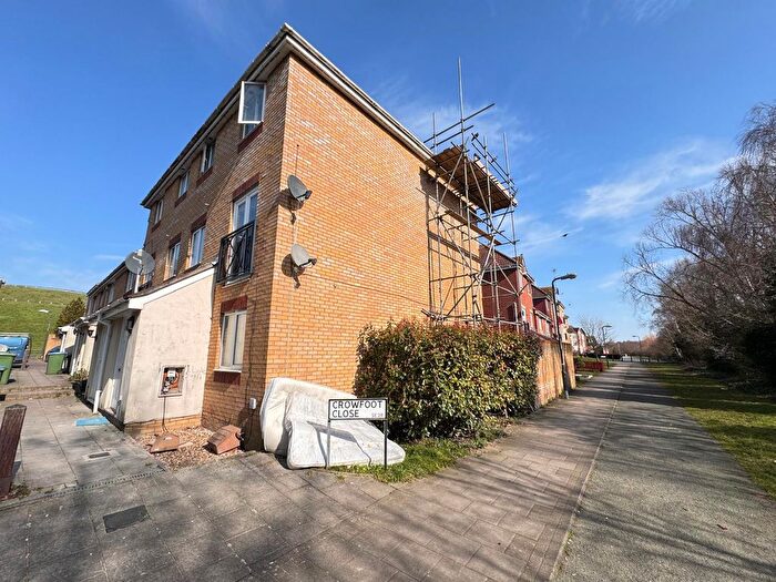 4 Bedroom Detached House To Rent In Crowfoot Close, London, SE28