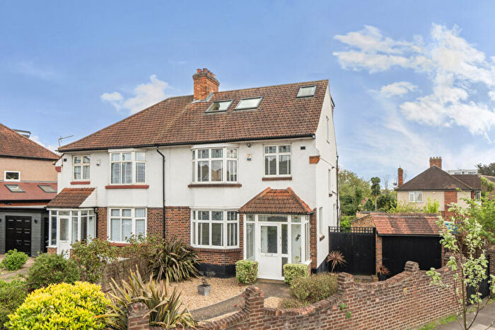 4 Bedroom Semi Detached House For Sale In Selworthy Road, London, SE6