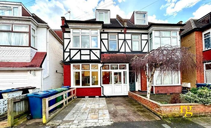 1 Bedroom Flat To Rent In Welldon Crescent, Harrow-On-The-Hill, Harrow, HA1