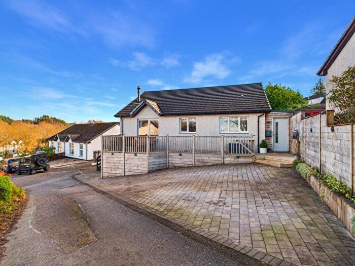 3 Bedroom Detached Bungalow For Sale In Pipers Road, Cairnbaan, By Lochgilphead, Argyll, PA31