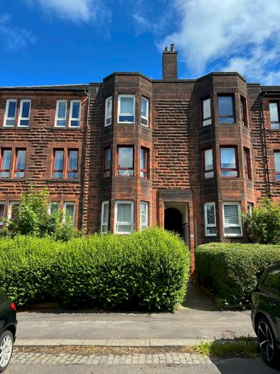 3 Bedroom Flat To Rent In Glencoe Street, Glasgow, G13