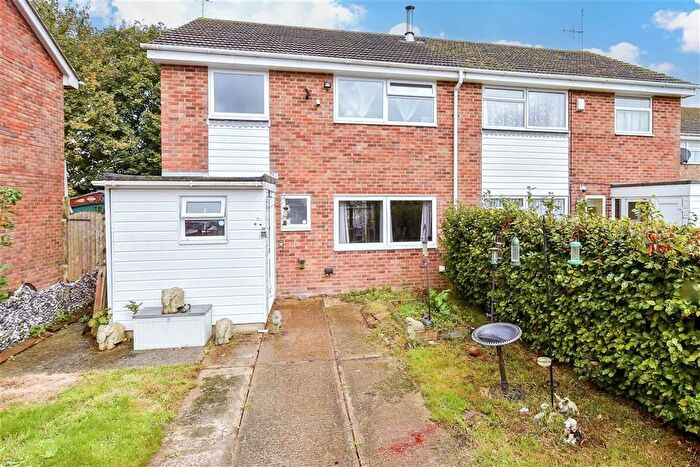 3 Bedroom Semi-Detached House For Sale In Salthouse Close, Brookland, Romney Marsh, Kent, TN29
