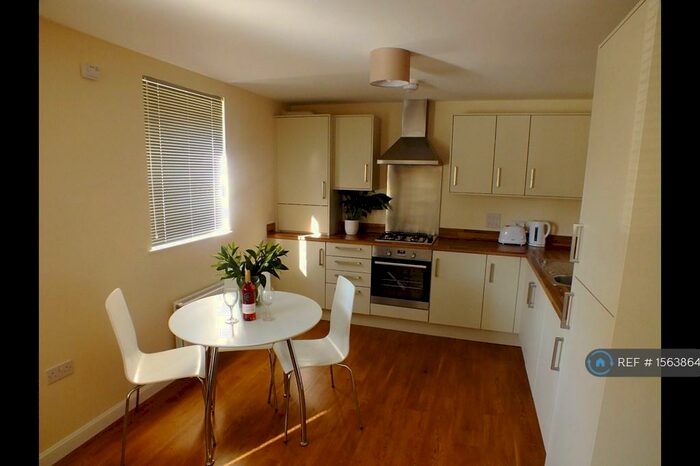 2 Bedroom Flat To Rent In Froghall Terrace, Aberdeen, AB24
