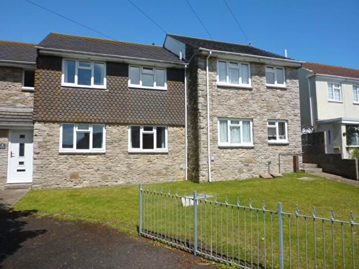 1 Bedroom Flat To Rent In East Street, Chickerell, Weymouth, DT3