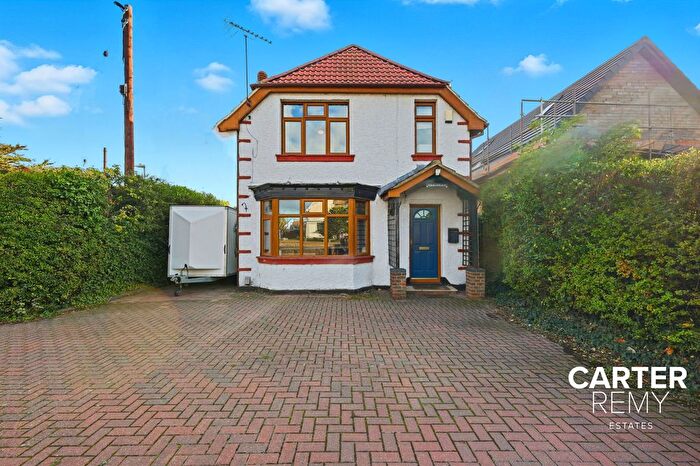 4 Bedroom Detached House For Sale In High Road, Pitsea, SS13