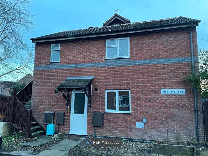 1 Bedroom Maisonette To Rent In Hainault Avenue, Giffard Park, Milton Keynes, MK14