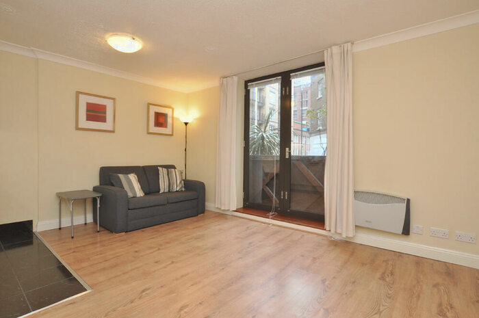 Studio To Rent In Bartholomew Close, London, EC1A