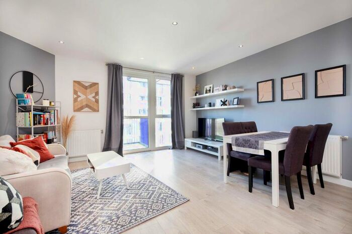 1 Bedroom Flat To Rent In Warton Road, London, E15