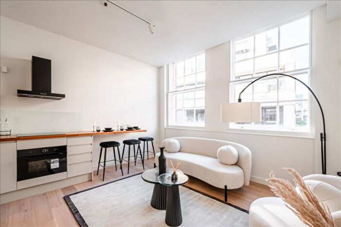 1 Bedroom Apartment For Sale In Central Street, Clerkenwell, EC1V