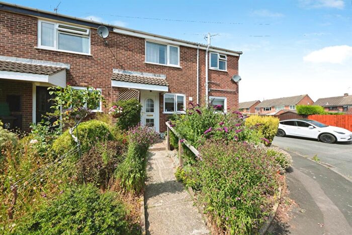 3 Bedroom Town House For Sale In Woodlands Way, Melbourne, Derby, DE73
