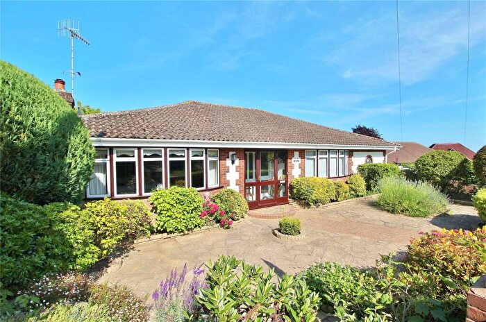 3 Bedroom Bungalow For Sale In West Hill, High Salvington, West Sussex, BN13