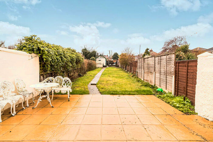 3 Bedroom Terraced House To Rent In Rochester Road, Gravesend, Kent, DA12