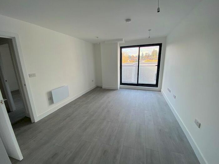 1 Bedroom Flat To Rent In Marlowes, Hemel Hempstead, HP1