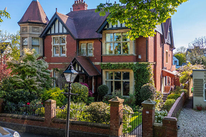 4 Bedroom Semi-Detached House For Sale In Victoria Square, Penarth, CF64
