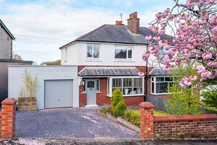 3 Bedroom Semi Detached House For Sale In Collingwood Road, Chorley, PR7