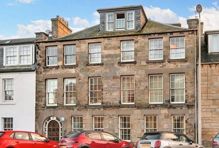 1 Bedroom Flat To Rent In North Street, St. Andrews, KY16