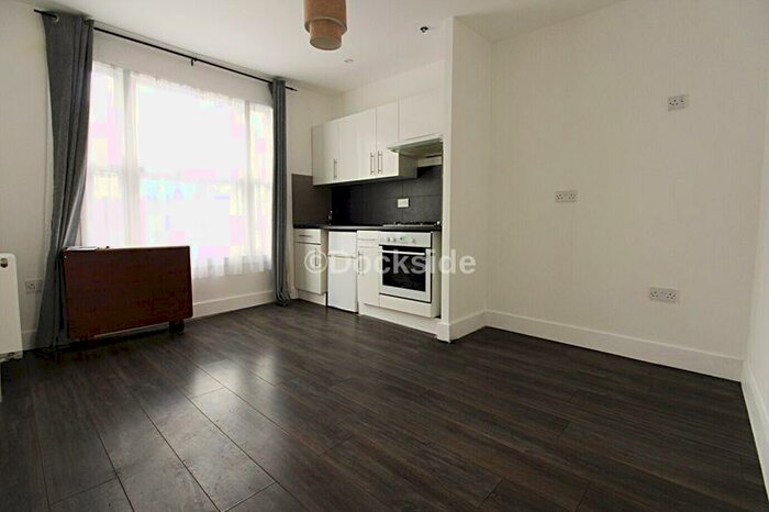 1 Bedroom Apartment To Rent In High Street, Rochester, ME1