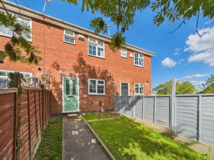 2 Bedroom Town House For Sale In Carlton Hill, Carlton, Nottingham, NG4