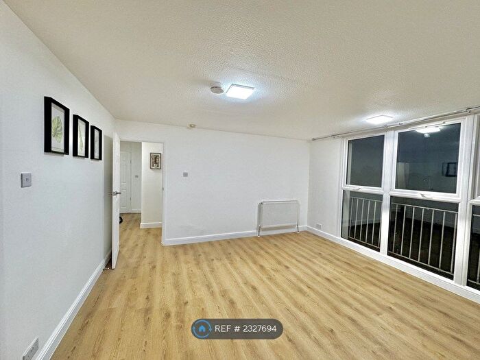 3 Bedroom Flat To Rent In Boyn Valley Road, Maidenhead, SL6