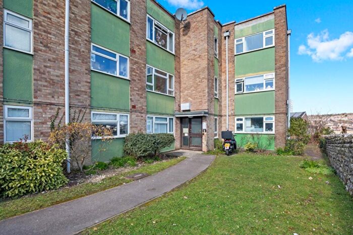 Studio To Rent In Ditchling Road, BN1