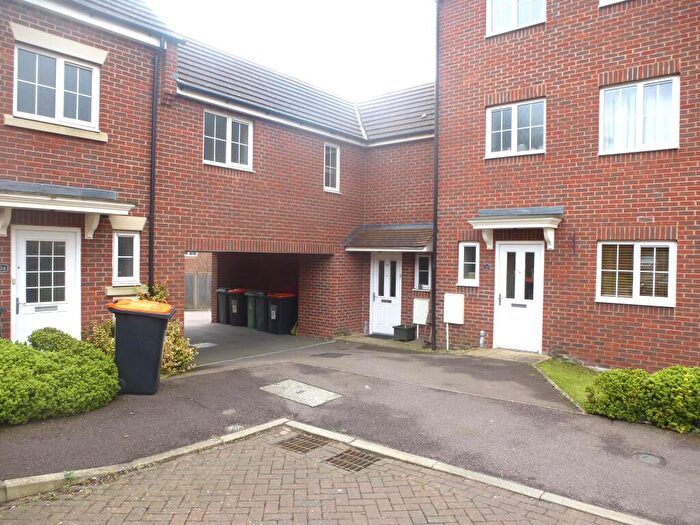 3 Bedroom House To Rent In Sandpiper Way, Leighton Buzzard, LU7