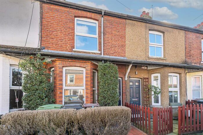 3 Bedroom Terraced House To Rent In Camp View Road, St Albans, AL1